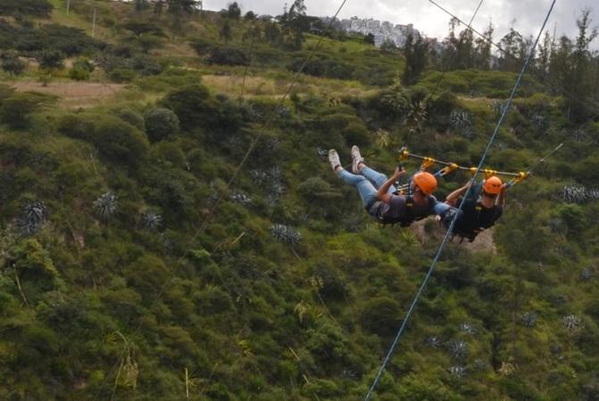 Nayon Xtreme Valley Hotell Quito Exteriör bild