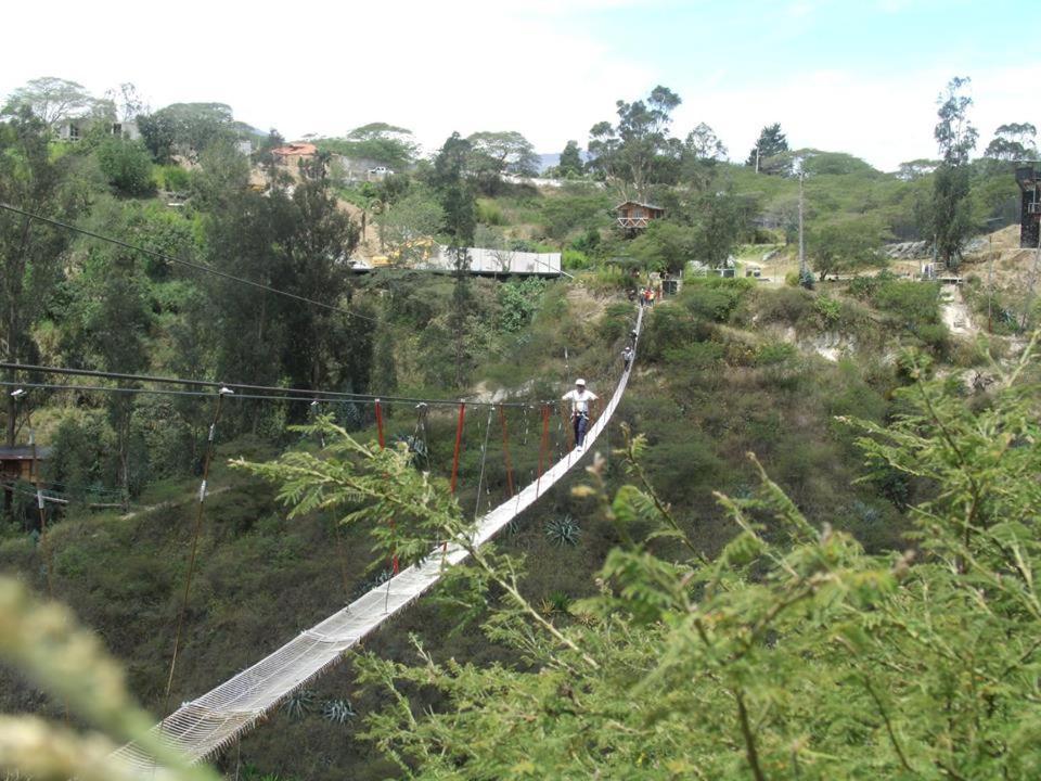 Nayon Xtreme Valley Hotell Quito Exteriör bild